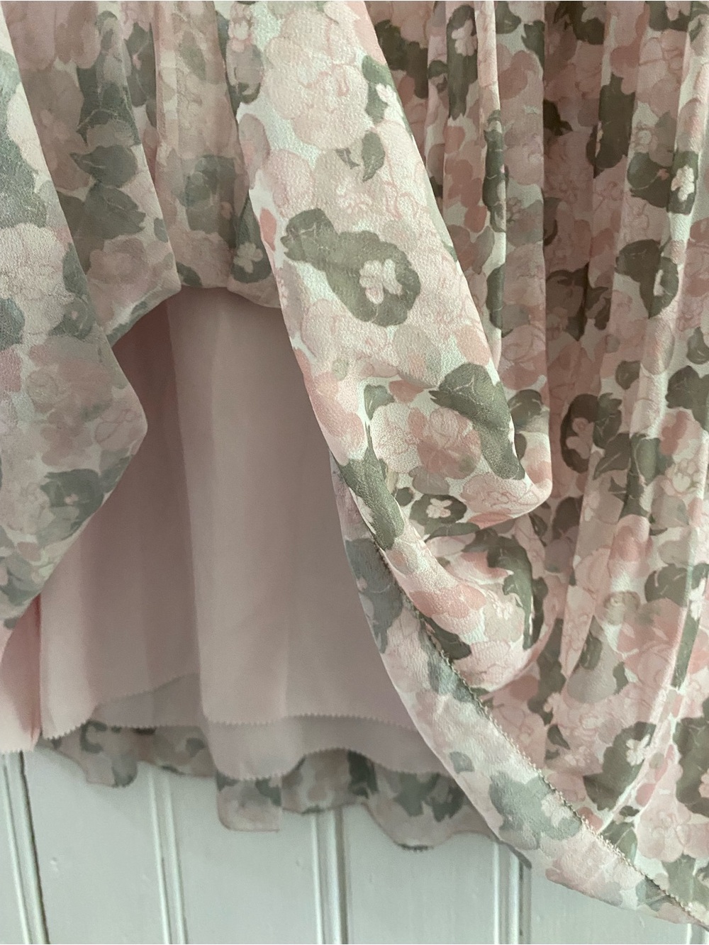 ARITZIA WILFRED NWTs daydreamer mini dress chiffon floral pink/sage size small - Picture 8 of 13